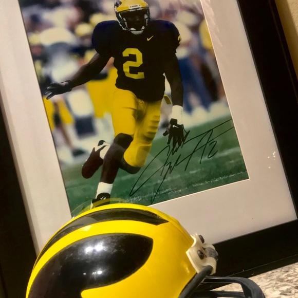 HAIL TO THE VICTORS - Picture 3 of 15